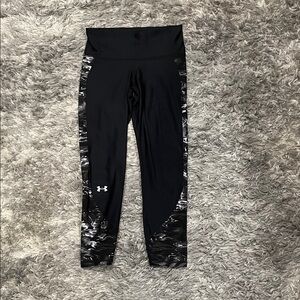 Under Armour Black Leggings with Gray Pattern